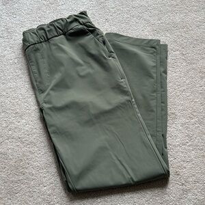 Amazing athletic pants!